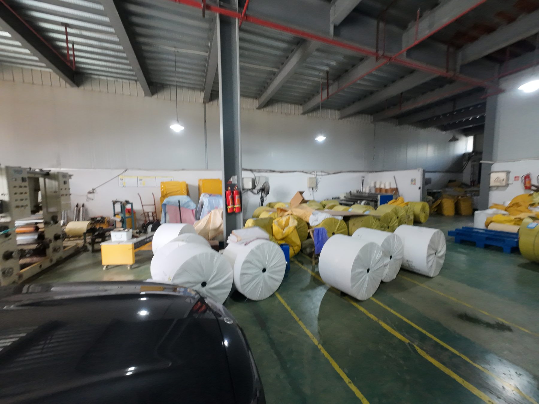 Foto de materias primas preparadas para fabricar sombreros 11